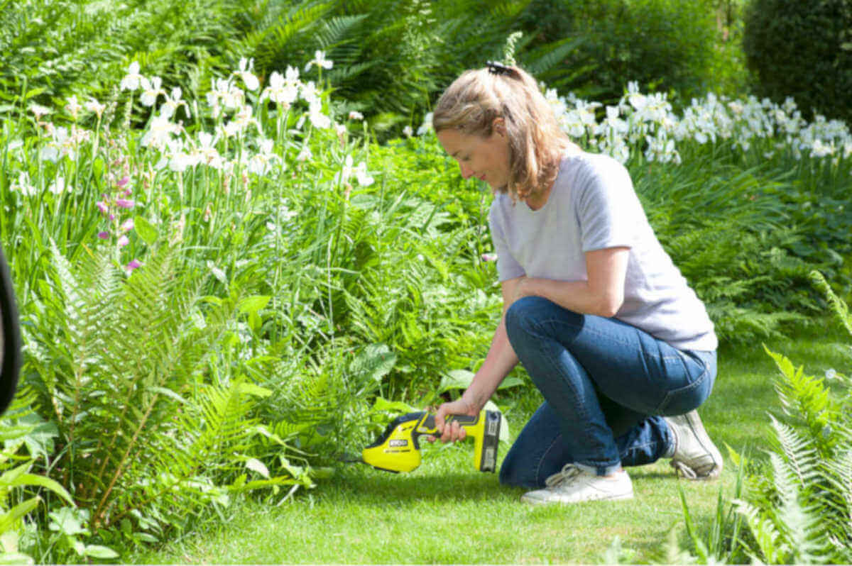 Ryobi 18 V  Akku Grasschere & Strauchschere mit Akku + Ladegerät OGS1822 Produktabbildung 6