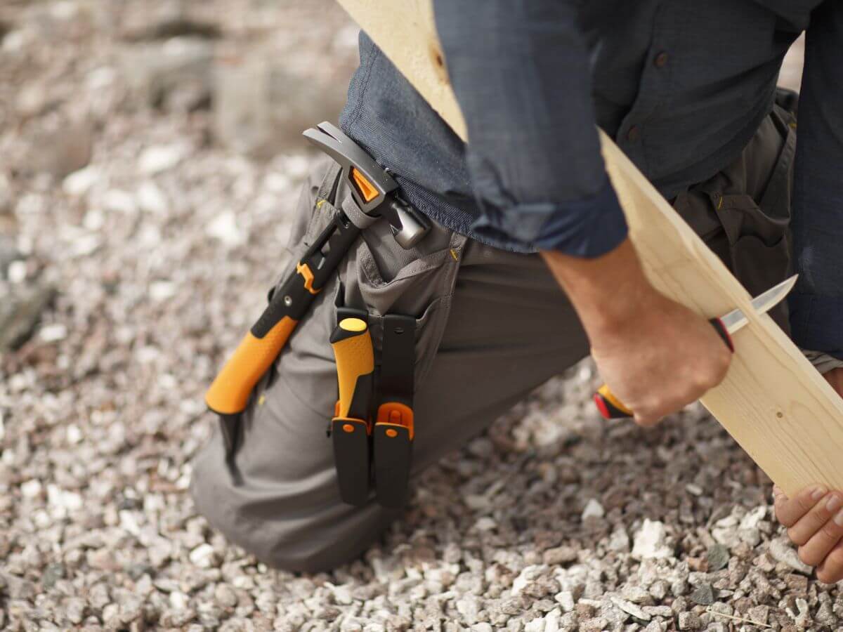 Fiskars Schreinermesser mit Schleifstein | gelb Produktabbildung 4