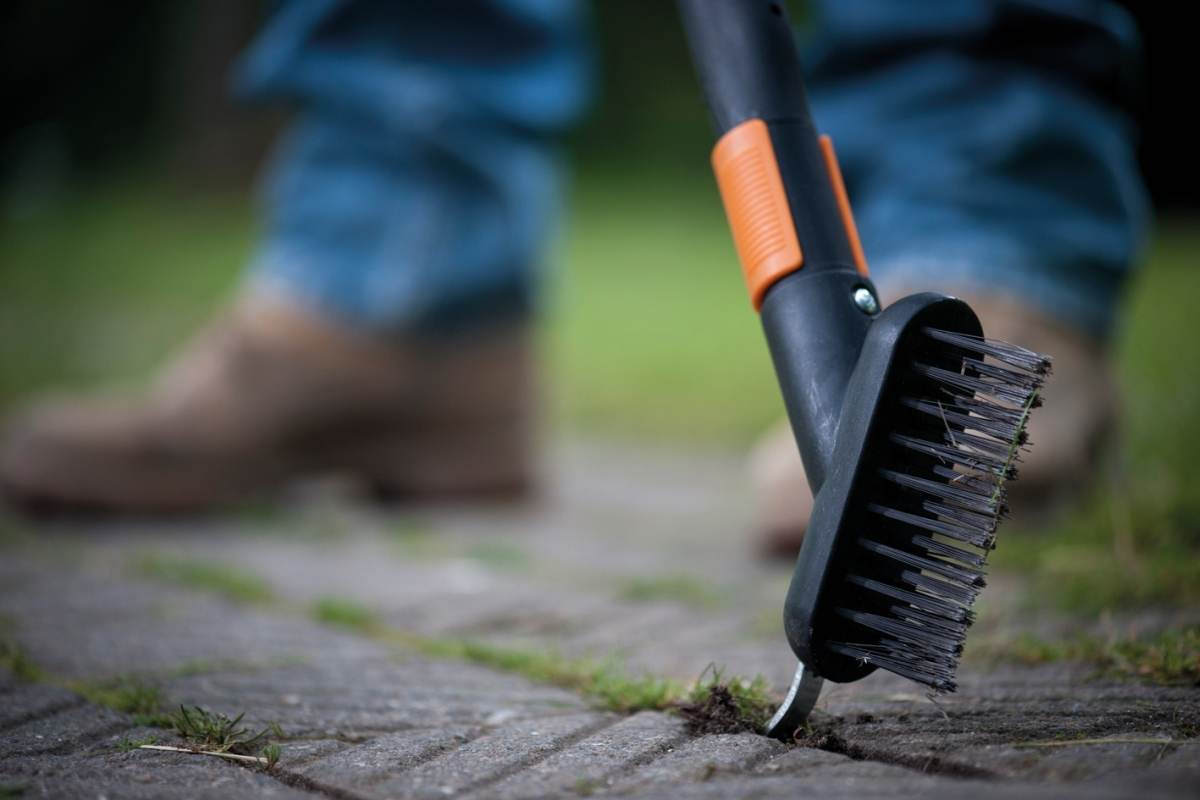 Fiskars QuikFit Rasenlüfter, Stecksystem, Modular, Gartenwerkzeug, Aufsätze und Zubehör Produktabbildung 5