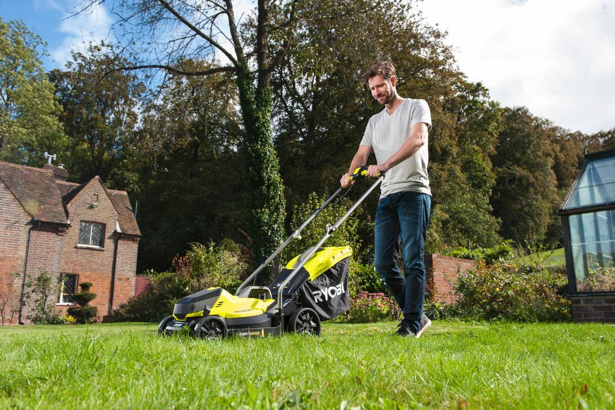 RYOBI Akku-Rasenmäher ONE+ 18 V, 33 cm Schnittbreite, inkl 1x4,0 Ah Akku & Ladegerät Produktabbildung 8