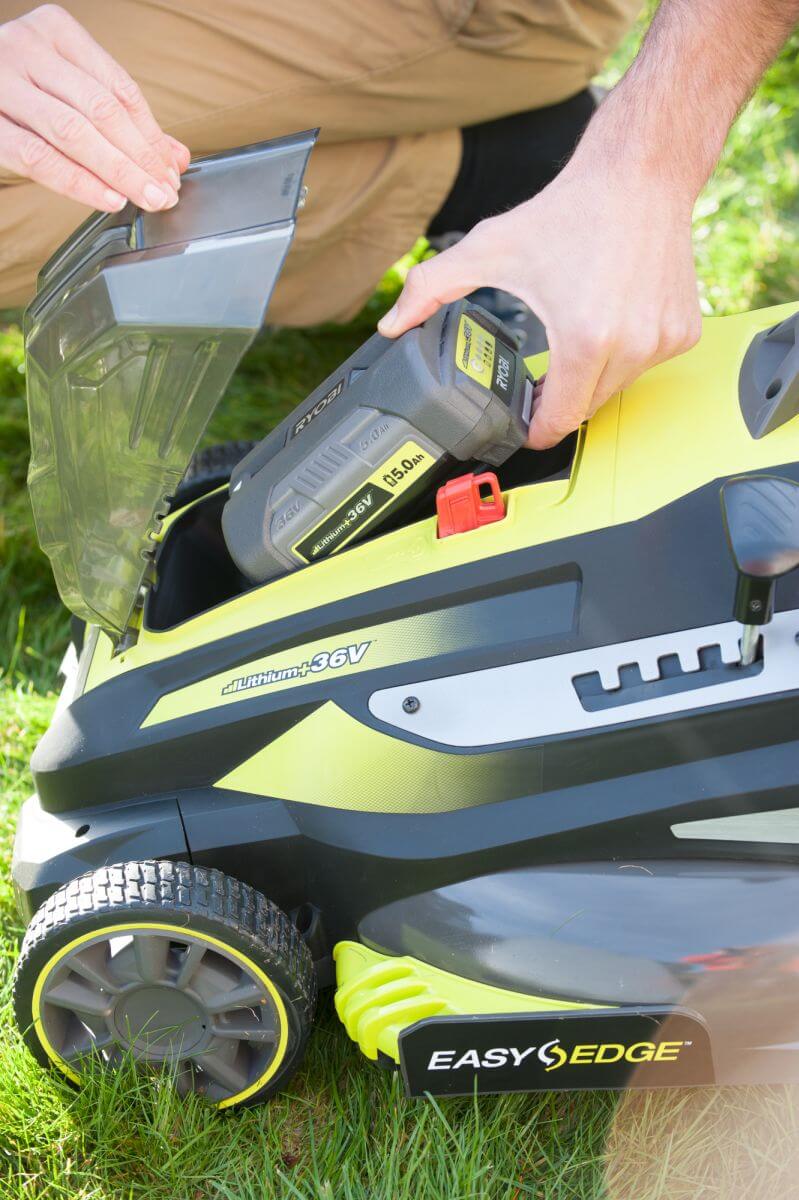 RYOBI RLM36X46H5P 36 V Akku-Rasenmäher mit Akku & Ladegerät + Mulchkeil | 46 cm Schnittbreite Produktabbildung 5