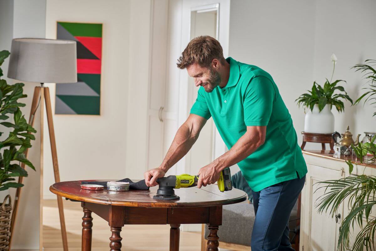 RYOBI Akku Exzenter Polierer PRO ONE+ 18 V, Poliermaschine ideal für Autopflege, ohne Akku, R18P-0 Produktabbildung 9