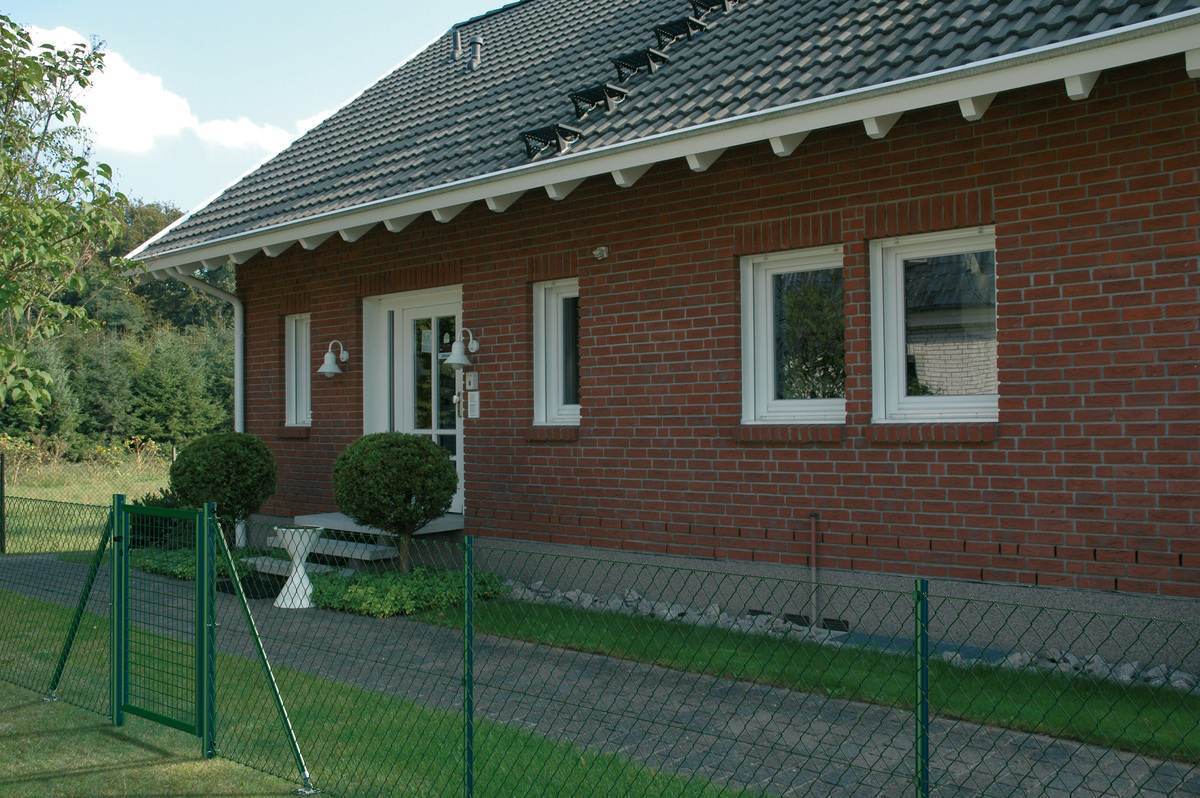 Alberts Maschendrahtzaun Komplettset zum Einbetonieren, Grün, 0,8 m hoch, 100 m lang Produktabbildung 14