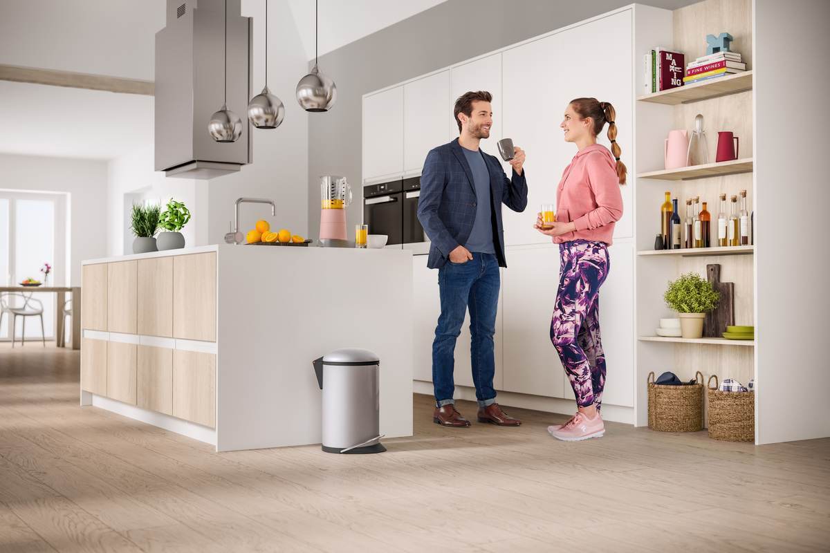 Hailo Harmony M Design-Tret-Abfallsammler | 12 l Volumen | Soft Close | verschiedene Farben Produktabbildung 2