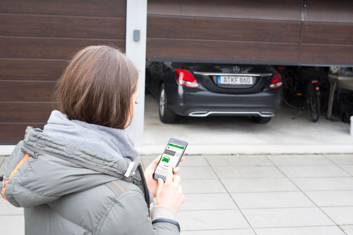 10272_60912-schellenberg-smart-drive-garagentorantrieb-mi03