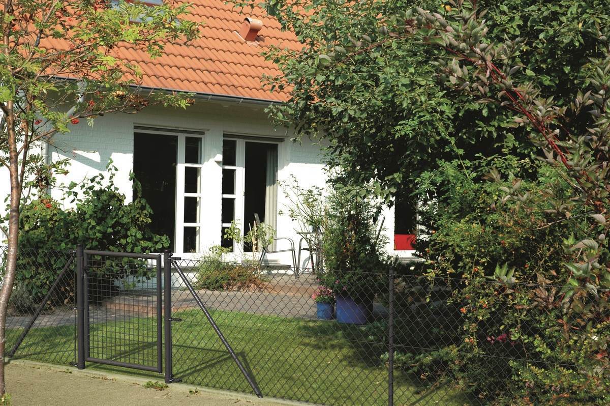 Alberts Maschendrahtzaun Komplettset zum Einbetonieren, Grün, 0,8 m hoch, 100 m lang Produktabbildung 10