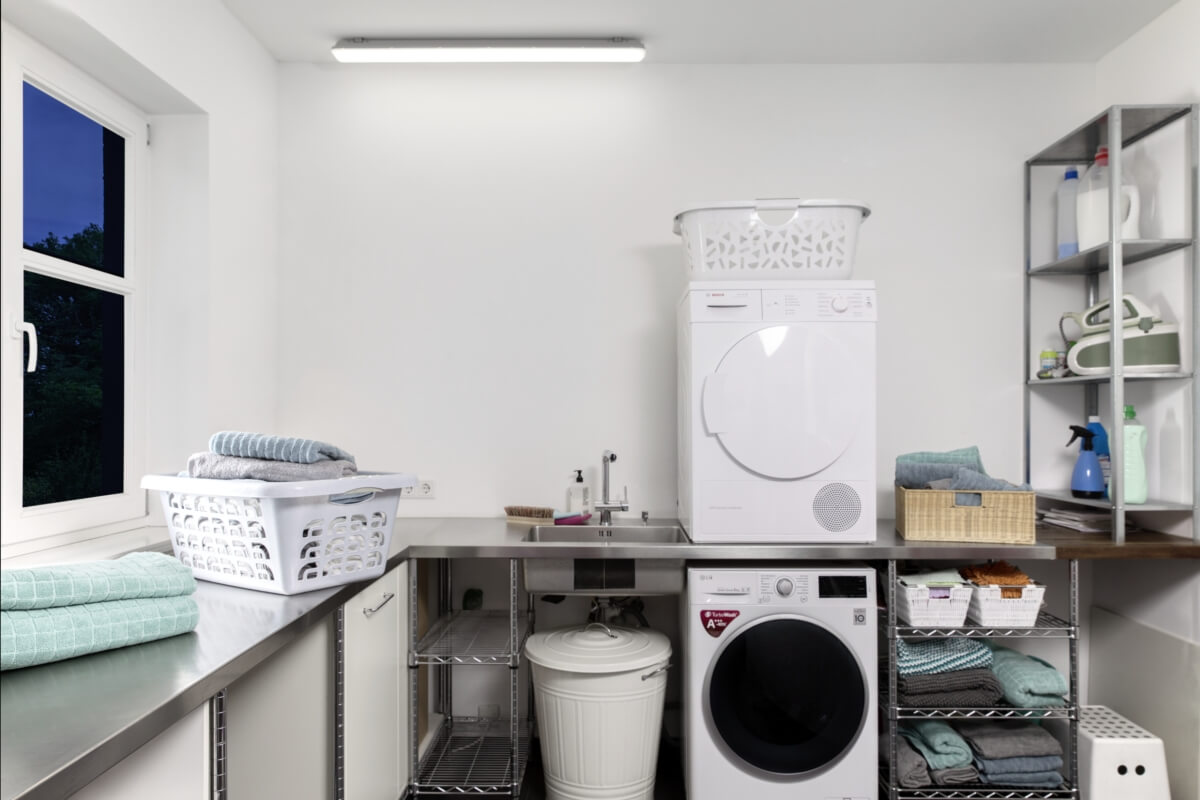 LEDVANCE SUBMARINE Integrated Feuchtraumleuchte mit integriertem LED-Modul, 4000 K, IP65, 0,6 m Produktabbildung 6