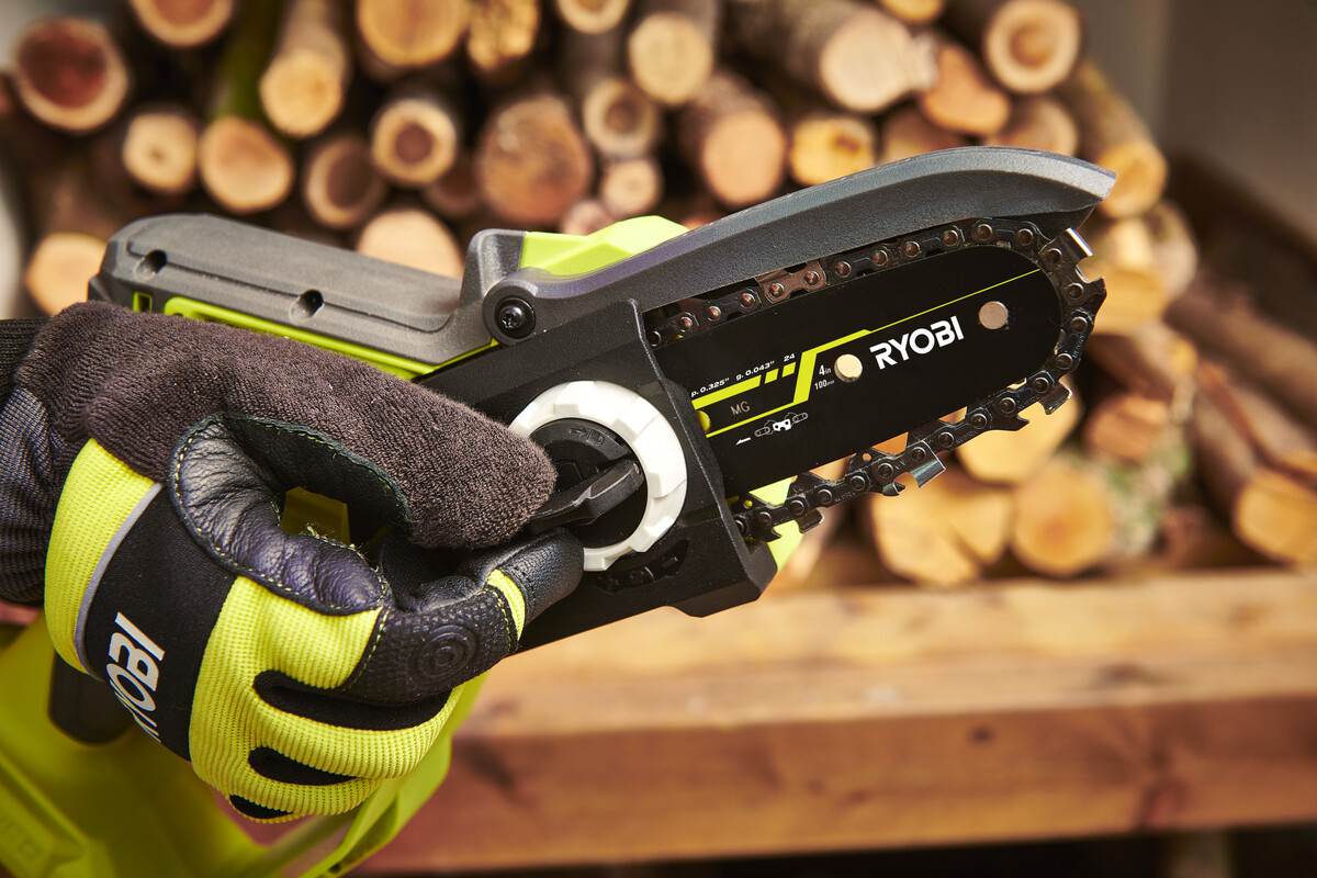 B-Ware RYOBI 18 V ONE+ Brushless Akku-Einhand-Kettensäge, 10cm Schwertlänge, ohne Akku und Ladegerät Produktabbildung 5