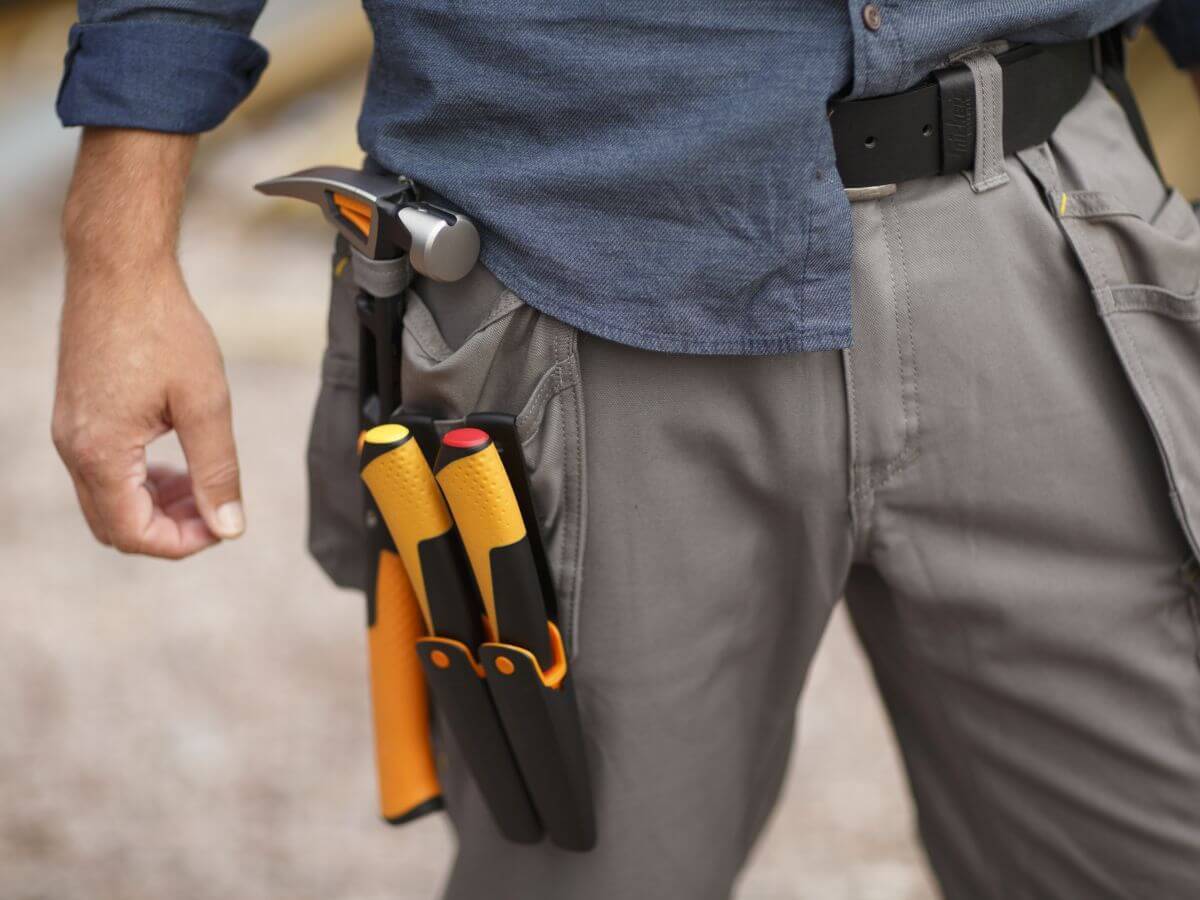 Fiskars Schreinermesser mit Schleifstein | gelb Produktabbildung 3