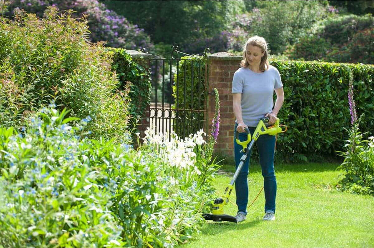 Ryobi Hybrid-Rasentrimmer ONE+ Schnittbreite: 25-30 cm | Mit Akku oder Kabel nutzbar RLT1831H25F Produktabbildung 4