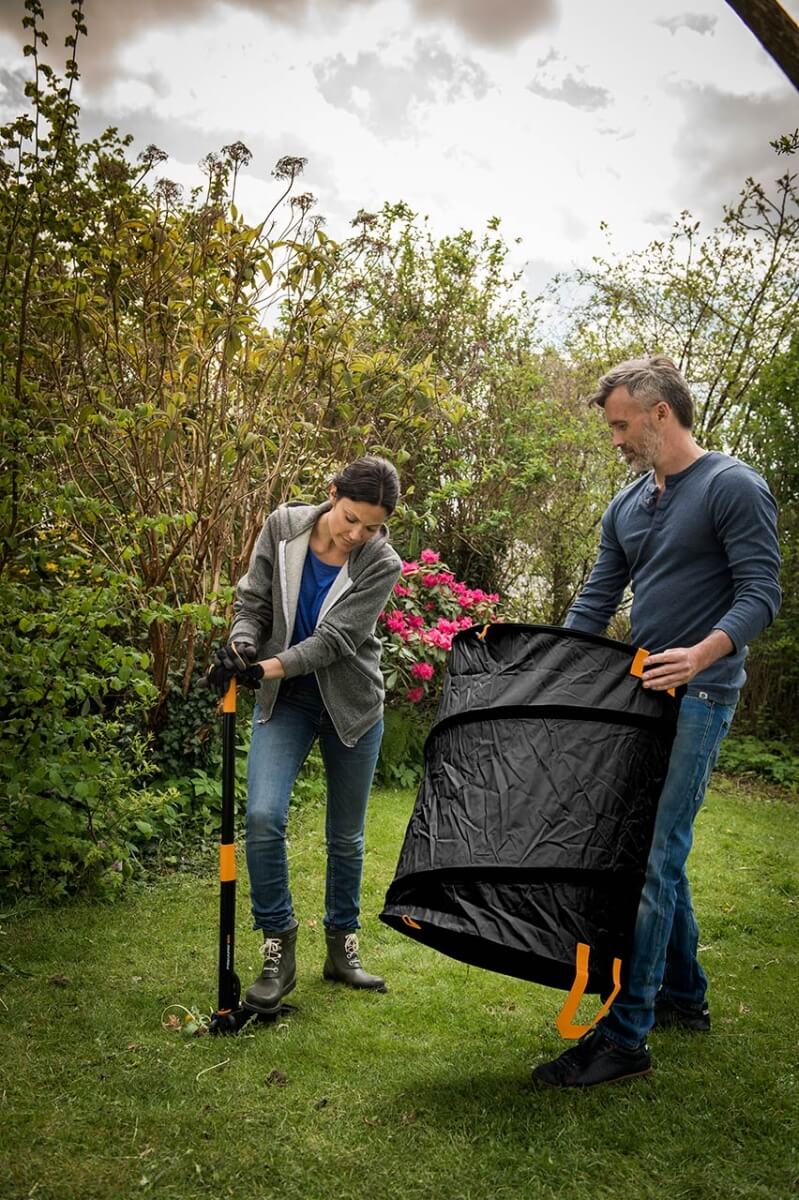 Fiskars Solid Gartensack PopUp 56 oder 172 L | Laubsack, Rasensack, selbststehend Produktabbildung 7