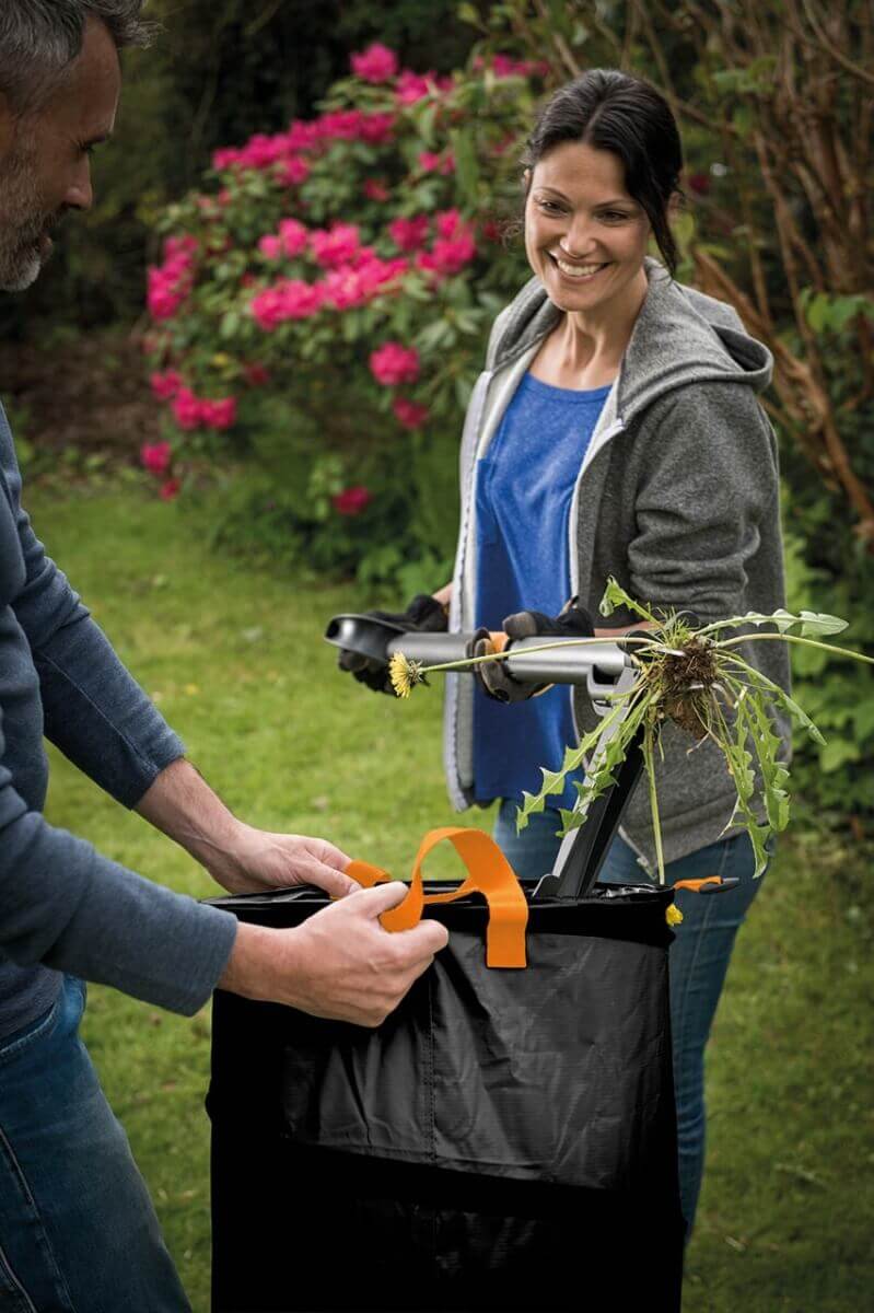 Fiskars Solid Gartensack PopUp 56 oder 172 L | Laubsack, Rasensack, selbststehend Produktabbildung 10