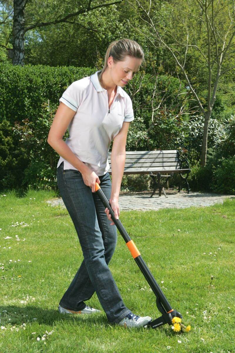 Fiskars Solid Gartenspaten rund, Unkrautstecher Xact, Nitras Handschuhe Set Produktabbildung 7
