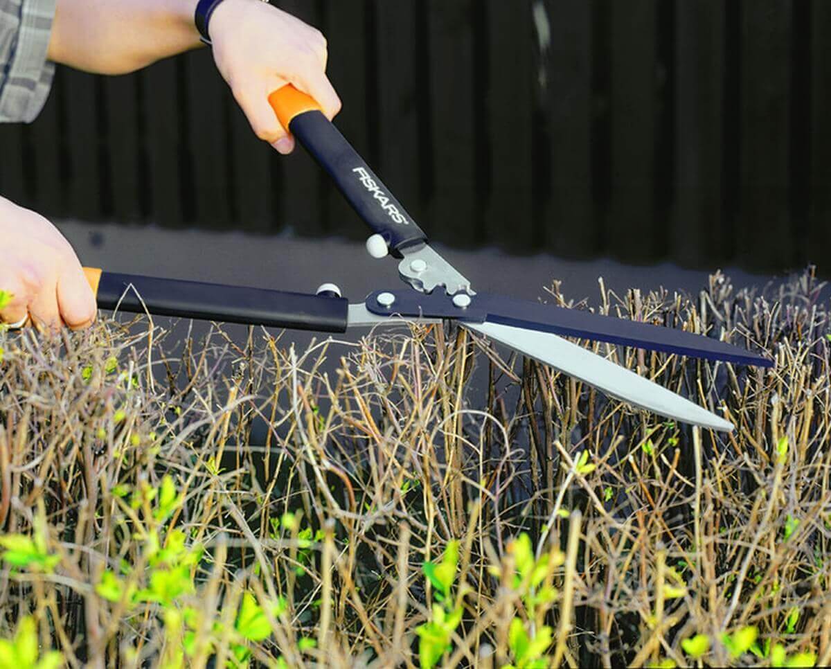 Fiskars Vorteils-Set | Heckenschere HS92 + Astschere L28 + Gartenschere P26 Produktabbildung 5