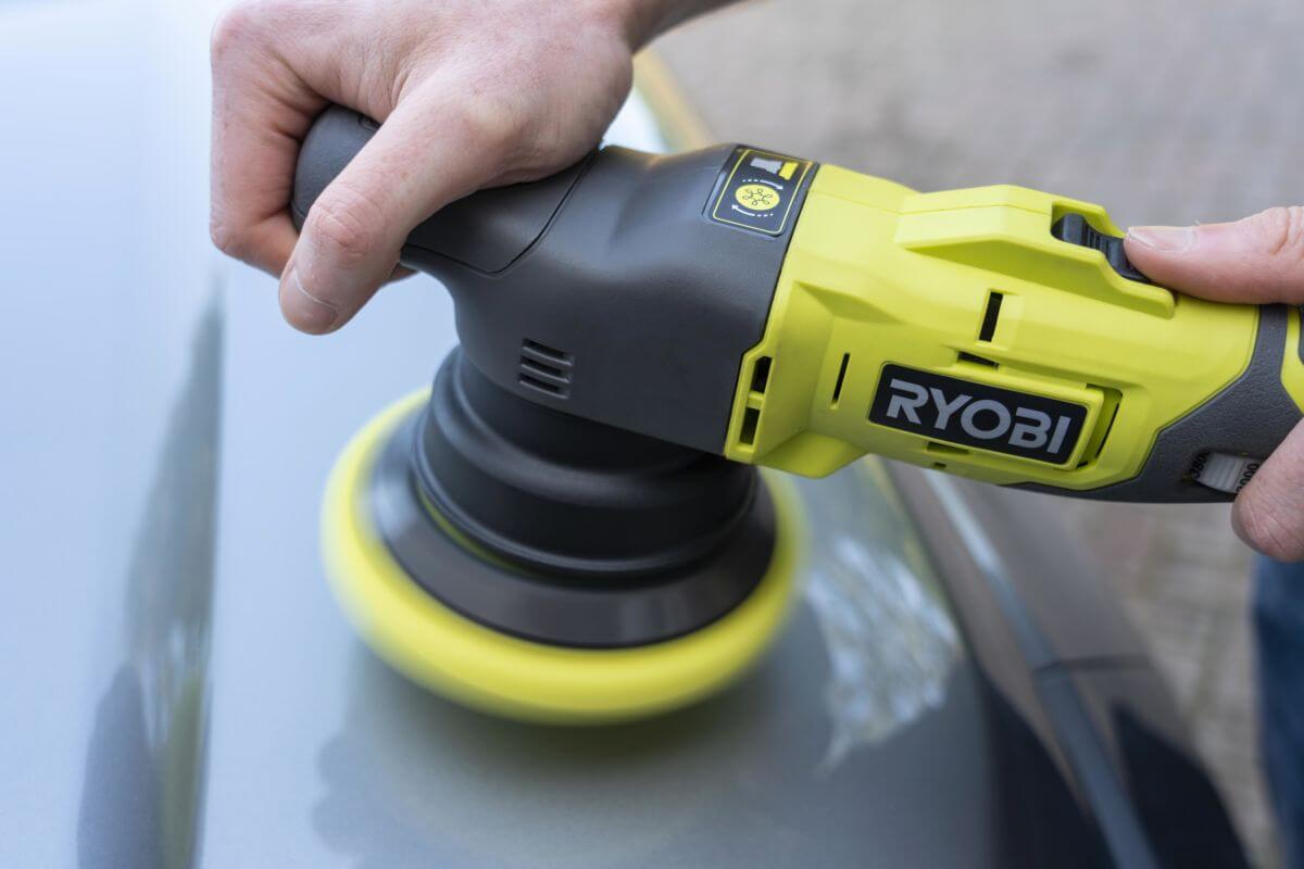 RYOBI Akku Exzenter Polierer PRO ONE+ 18 V, Poliermaschine ideal für Autopflege, ohne Akku, R18P-0 Produktabbildung 2