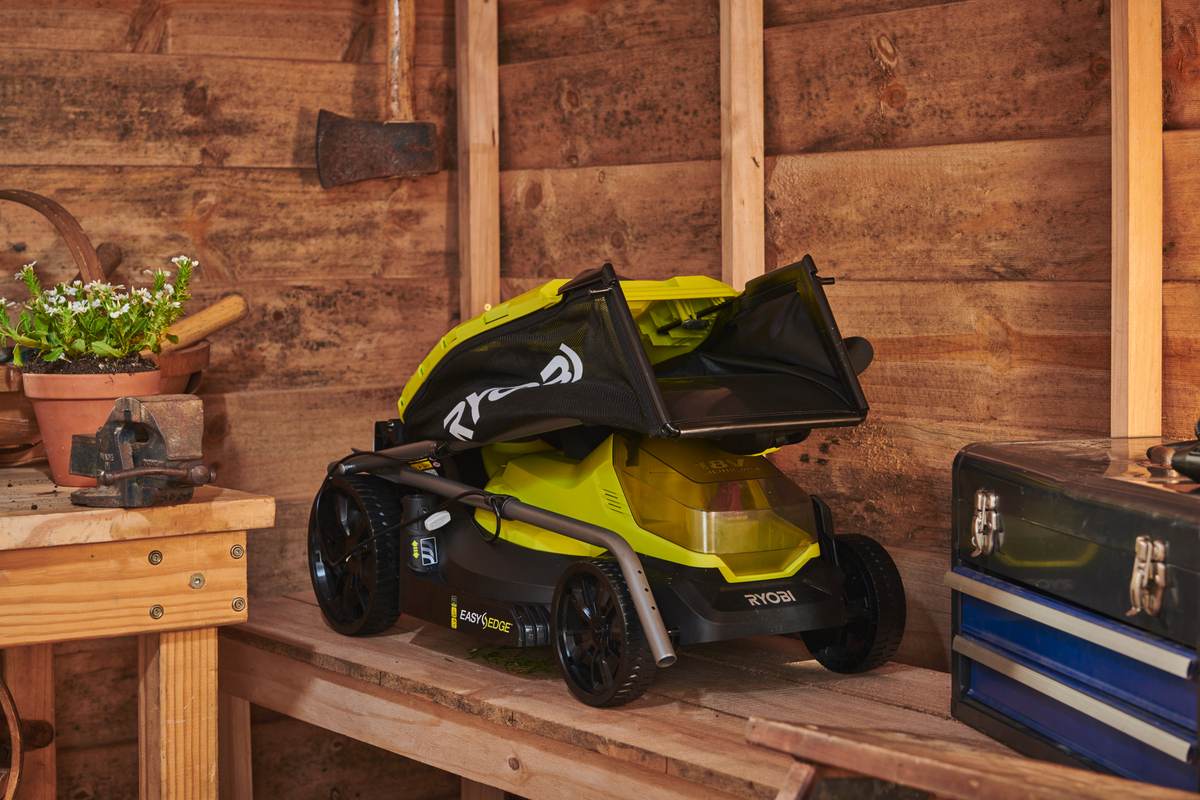 RYOBI Akku-Rasenmäher ONE+ 18 V, 33 cm Schnittbreite, inkl 1x4,0 Ah Akku & Ladegerät Produktabbildung 6