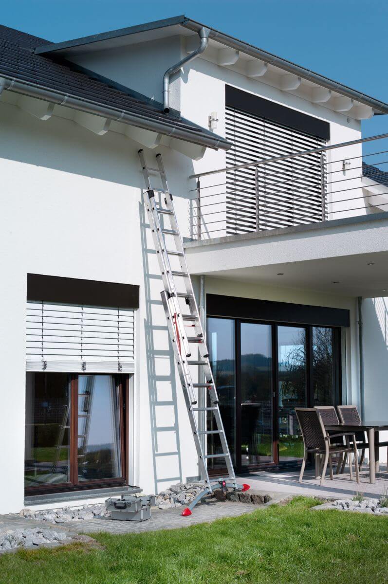 Hailo 2A-Ware ProfiLOT Aluminium-Teleskopleiter, gratis Einhängetritt, Kombi-Leiter 2x9 + 1x8 Stufen Produktabbildung 5