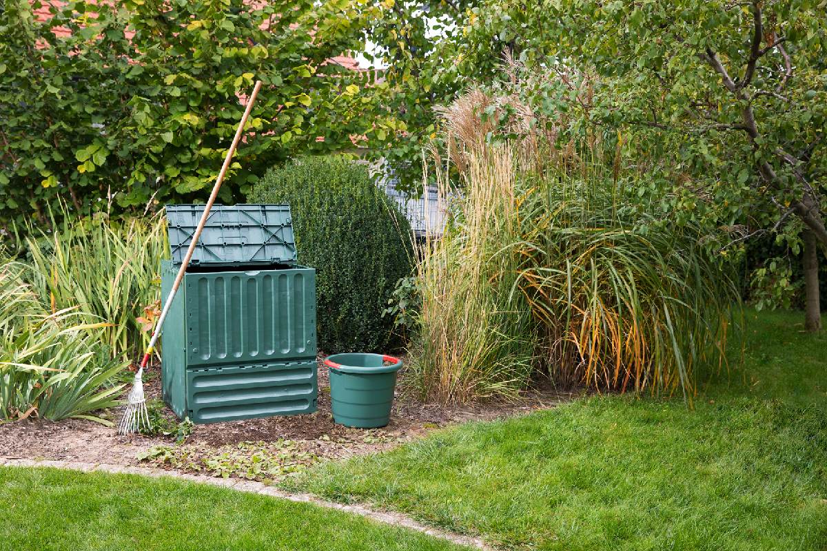 2A-Ware GARANTIA ECO-KING Komposter für den Garten, grün, 600 Liter, Schnellkomposter aus Kunststoff Produktabbildung 2